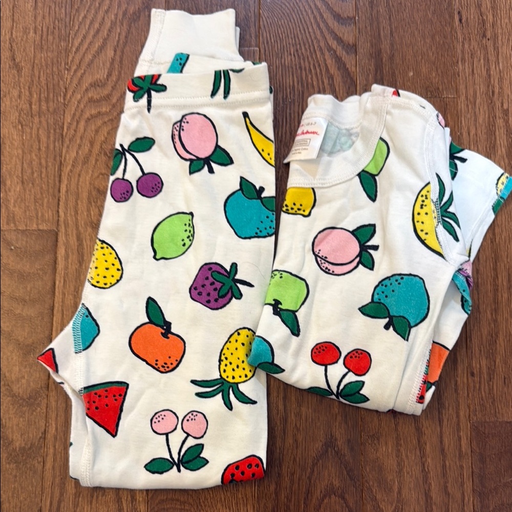 Hanna Andersson Fruit Print Pajama Set